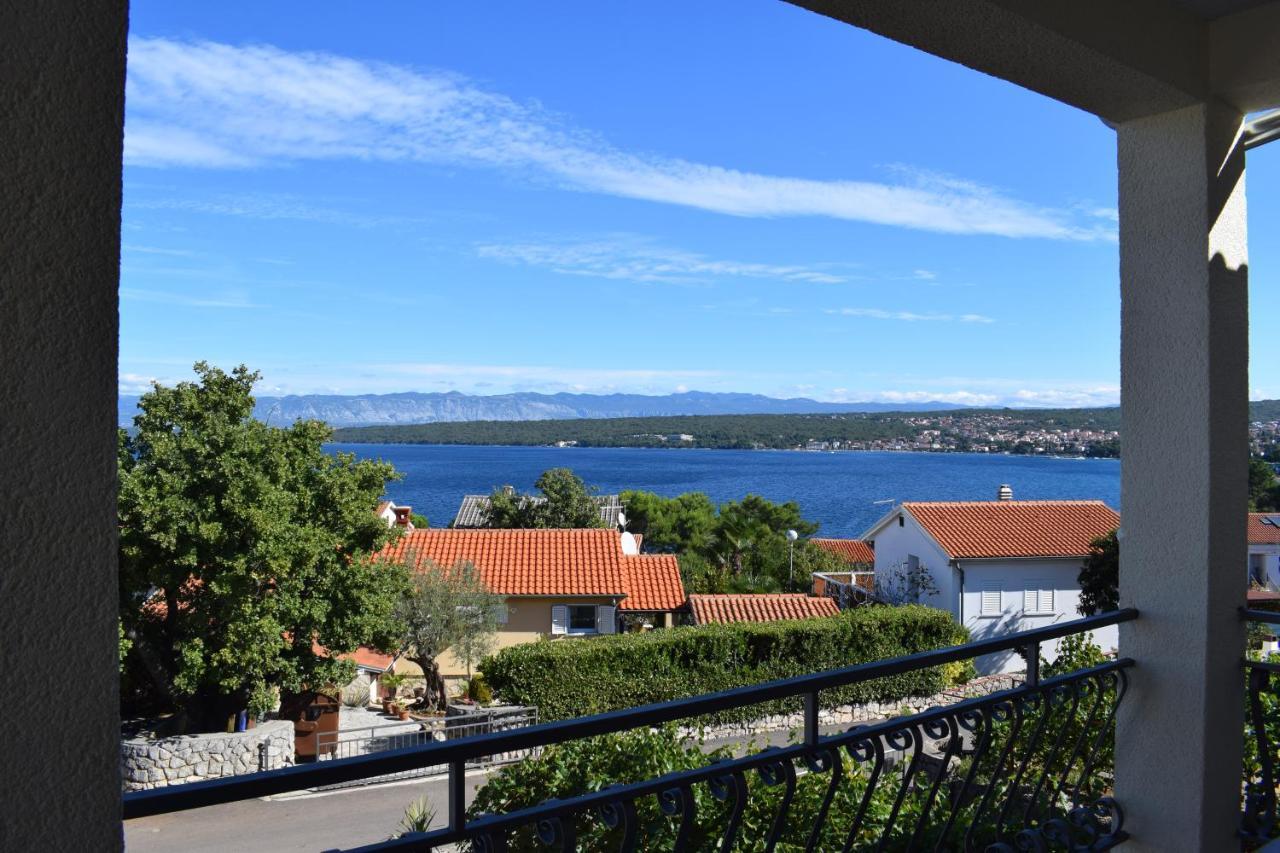 And Charming Apartment In Vantacici Malinska Luaran gambar